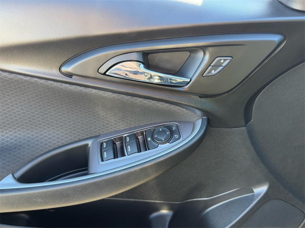 used 2018 Chevrolet Malibu car, priced at $17,999