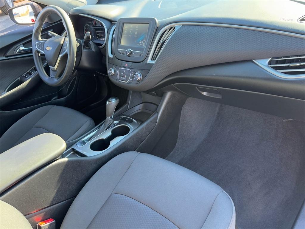 used 2018 Chevrolet Malibu car, priced at $17,999