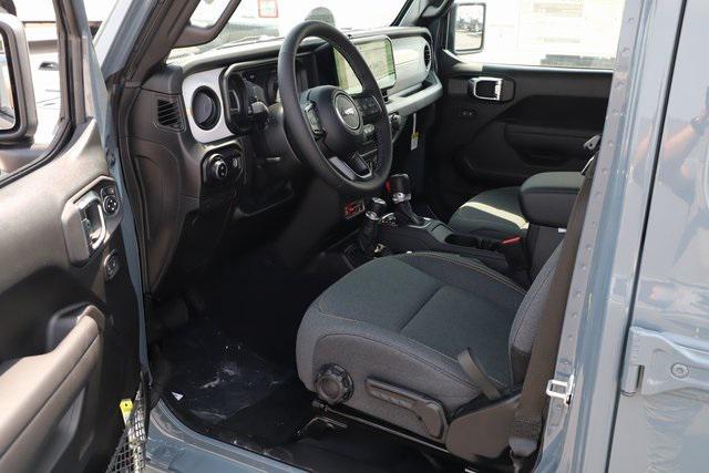 new 2025 Jeep Gladiator car, priced at $51,387