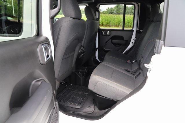 used 2024 Jeep Gladiator car, priced at $38,321