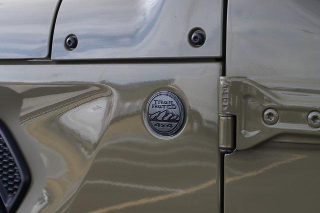 new 2025 Jeep Wrangler car, priced at $43,066
