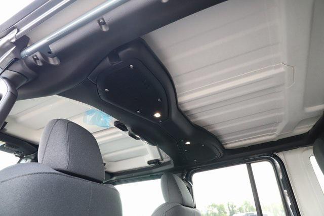 new 2025 Jeep Wrangler car, priced at $54,795