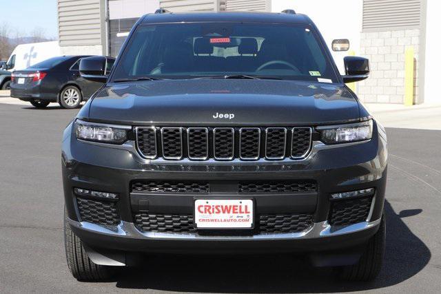 new 2024 Jeep Grand Cherokee car, priced at $47,061