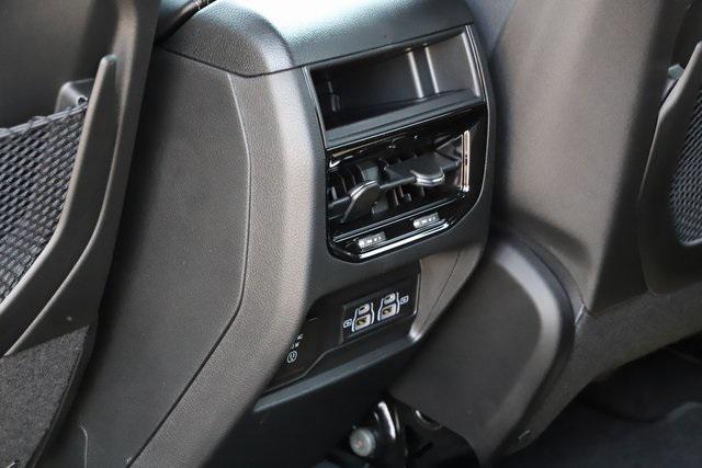 new 2025 Jeep Grand Cherokee car, priced at $36,758