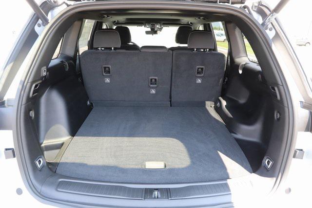 new 2025 Jeep Grand Cherokee car, priced at $36,758