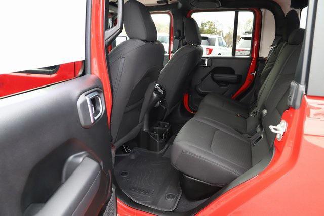 used 2023 Jeep Gladiator car, priced at $36,039