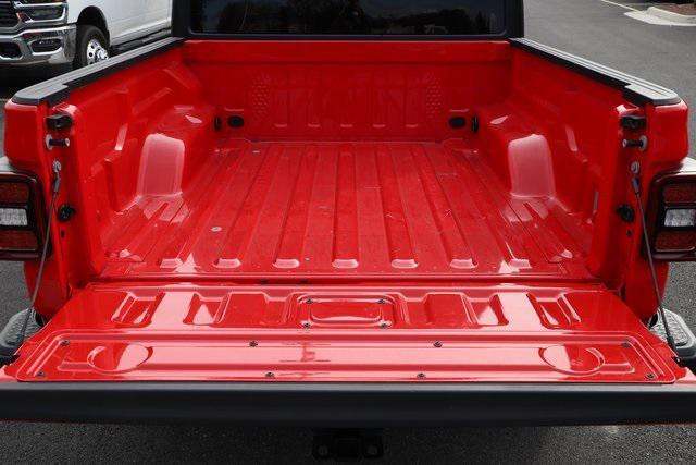 used 2023 Jeep Gladiator car, priced at $36,039