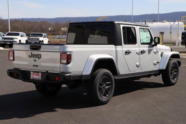 new 2024 Jeep Gladiator car, priced at $38,959