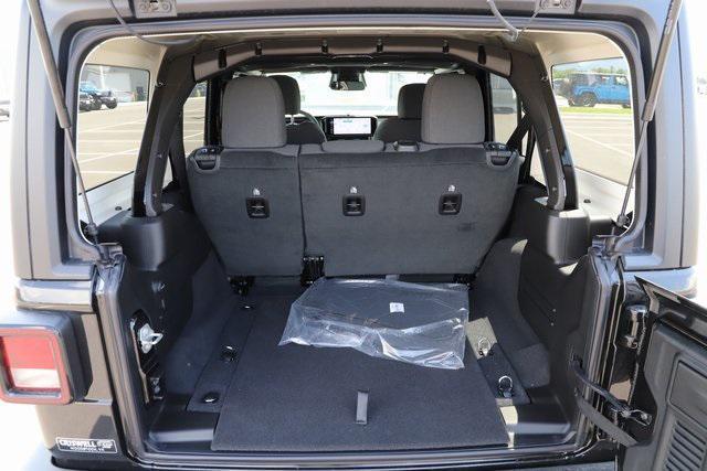 new 2025 Jeep Wrangler car, priced at $41,356