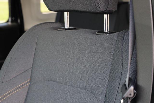 new 2025 Jeep Wrangler car, priced at $41,356