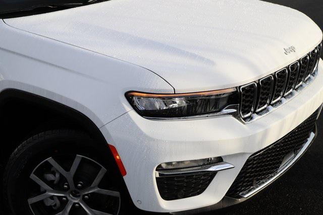 new 2025 Jeep Grand Cherokee car, priced at $49,760