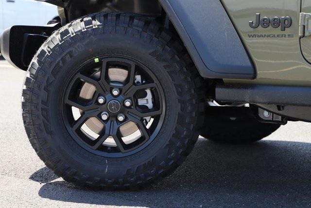 new 2025 Jeep Wrangler car, priced at $50,295