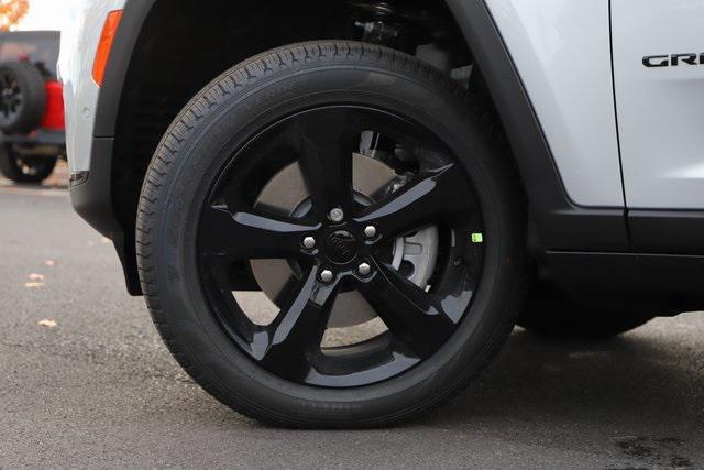 new 2025 Jeep Grand Cherokee L car, priced at $50,309