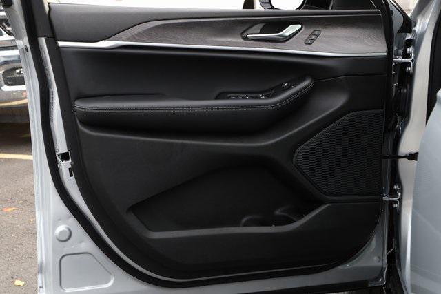 new 2025 Jeep Grand Cherokee L car, priced at $50,309