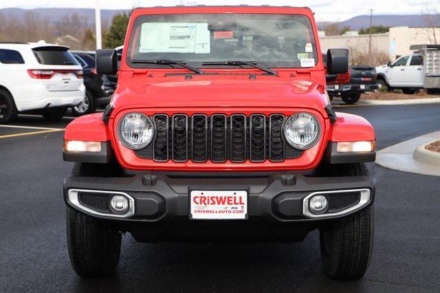 new 2024 Jeep Gladiator car, priced at $40,327