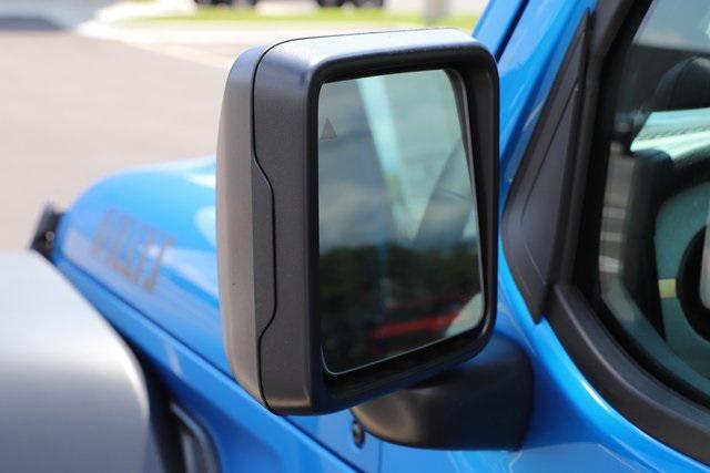new 2025 Jeep Wrangler car, priced at $52,740