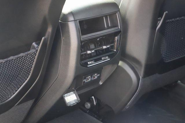 new 2025 Jeep Grand Cherokee car, priced at $39,837