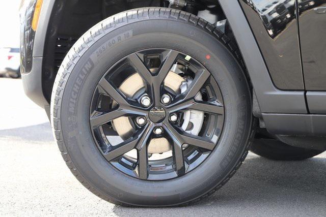 new 2025 Jeep Grand Cherokee car, priced at $39,837