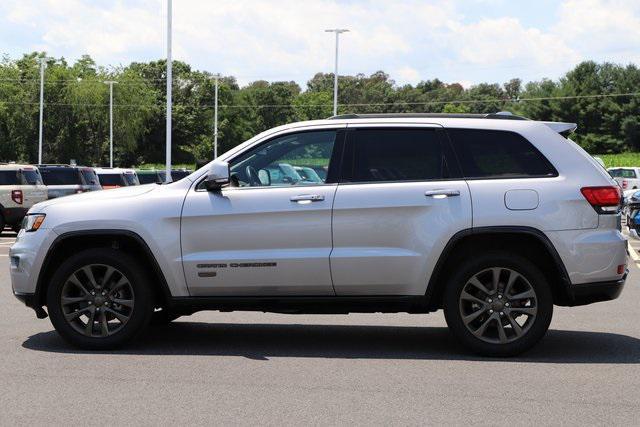 used 2016 Jeep Grand Cherokee car, priced at $14,959