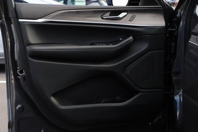 new 2025 Jeep Grand Cherokee L car, priced at $50,314