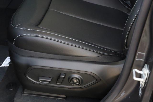 new 2025 Jeep Grand Cherokee L car, priced at $48,606