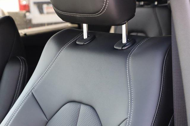 new 2025 Chrysler Pacifica car, priced at $48,720