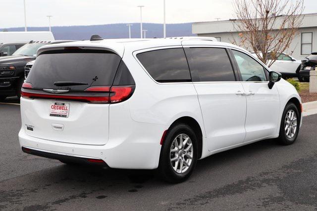 used 2024 Chrysler Pacifica car, priced at $28,979