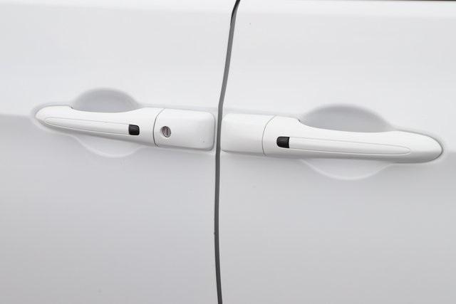 used 2024 Chrysler Pacifica car, priced at $28,979