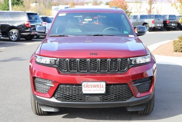 new 2025 Jeep Grand Cherokee car, priced at $39,349