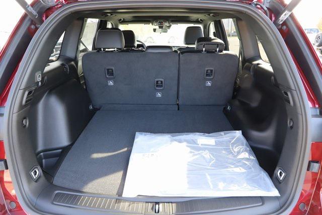 new 2025 Jeep Grand Cherokee car, priced at $39,349