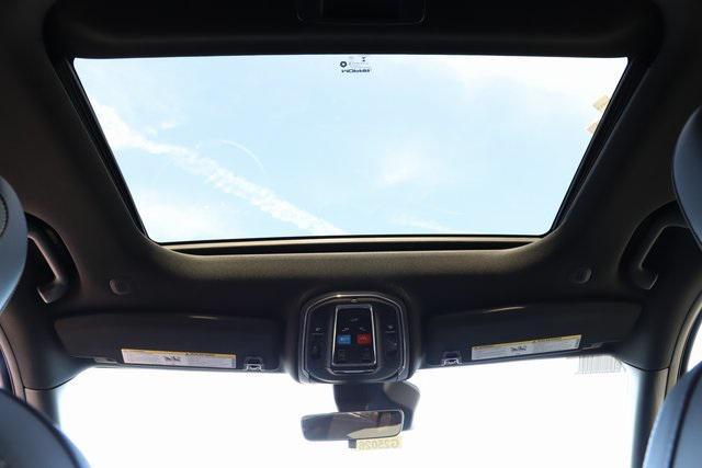 new 2025 Jeep Grand Cherokee car, priced at $39,349