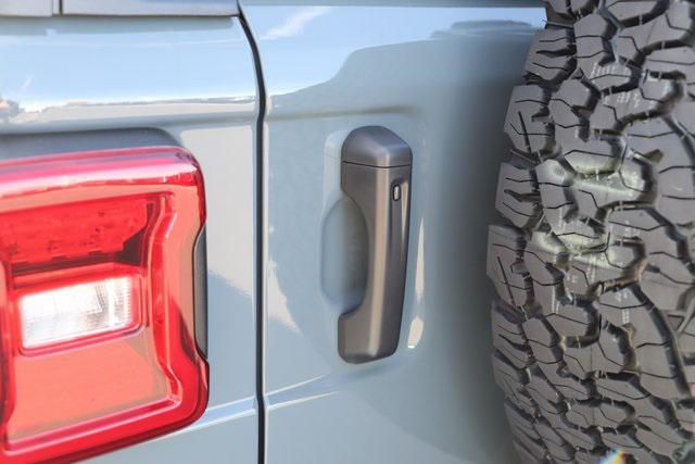 new 2026 Jeep Wrangler car, priced at $57,612