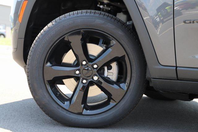 new 2025 Jeep Grand Cherokee L car, priced at $49,899
