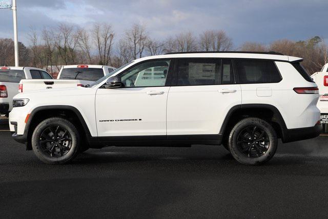 new 2025 Jeep Grand Cherokee L car, priced at $41,393