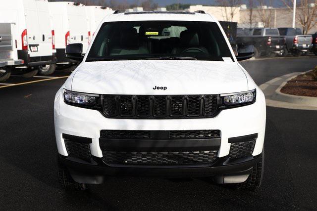 new 2025 Jeep Grand Cherokee L car, priced at $45,555