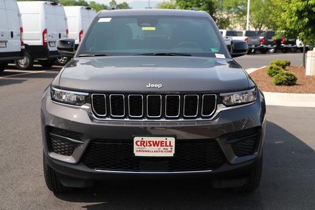new 2025 Jeep Grand Cherokee car, priced at $44,290