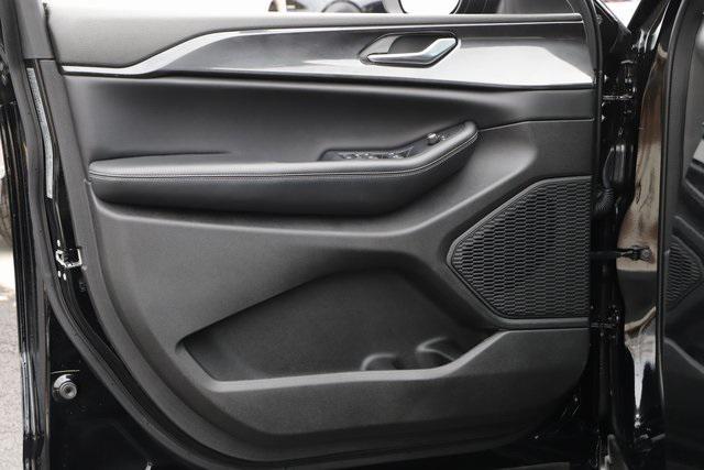 used 2023 Jeep Grand Cherokee car, priced at $28,341