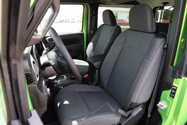 new 2025 Jeep Wrangler car, priced at $45,745