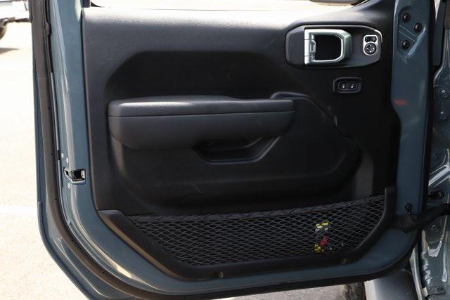 new 2025 Jeep Wrangler car, priced at $51,875