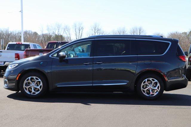 used 2021 Chrysler Pacifica Hybrid car, priced at $30,495