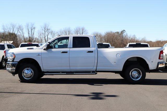 new 2024 Ram 3500 car, priced at $69,885