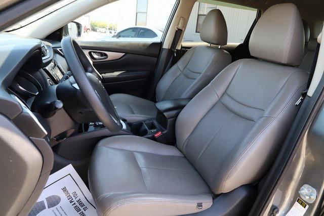 used 2015 Nissan Rogue car, priced at $10,411