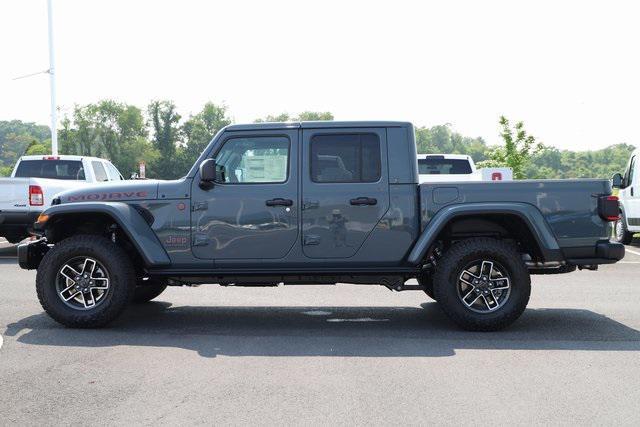 new 2025 Jeep Gladiator car, priced at $57,077