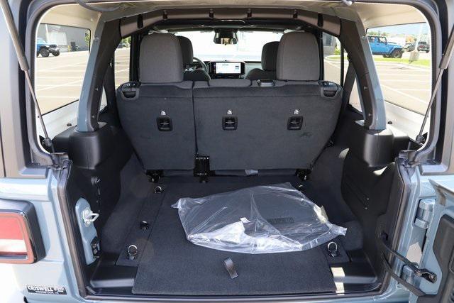 new 2025 Jeep Wrangler car, priced at $39,560