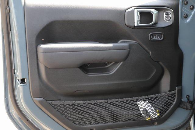 new 2025 Jeep Wrangler car, priced at $39,560