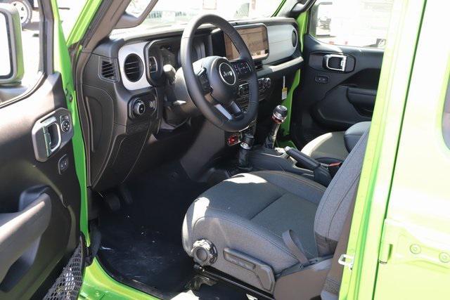 new 2025 Jeep Wrangler car, priced at $48,608