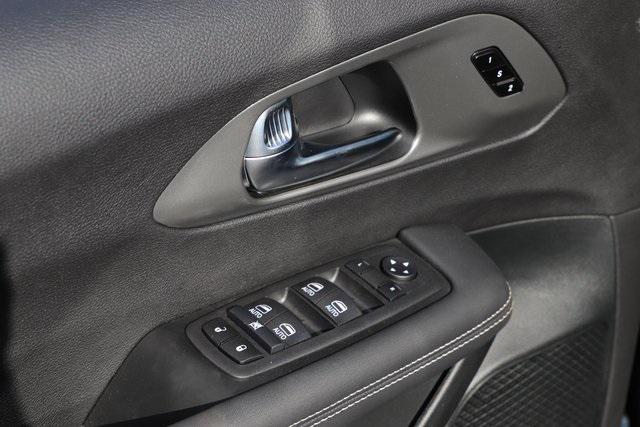 new 2026 Chrysler Pacifica car, priced at $39,408