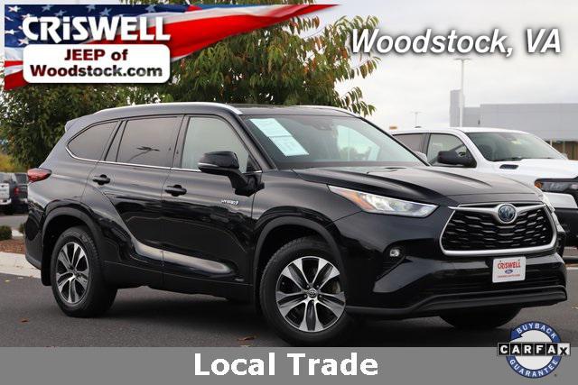 used 2020 Toyota Highlander Hybrid car, priced at $27,857