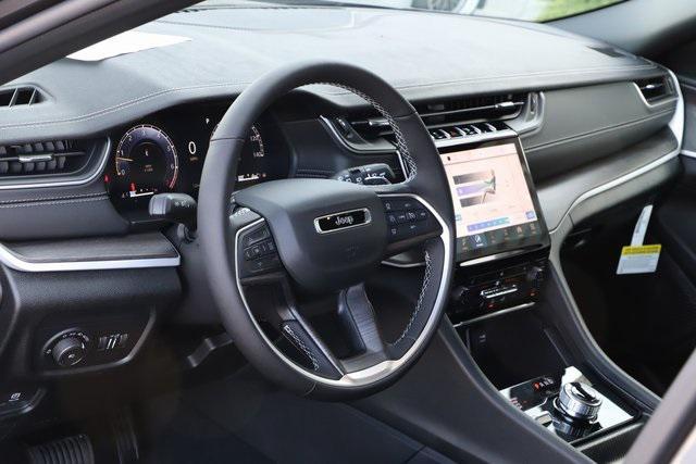 new 2025 Jeep Grand Cherokee car, priced at $47,896