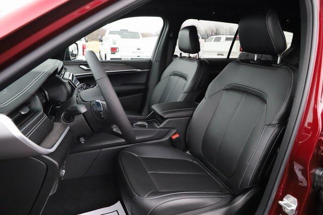 new 2025 Jeep Grand Cherokee L car, priced at $48,614